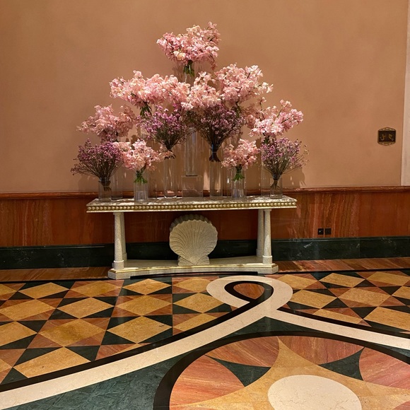 Meet your Posher, Sarah - Picture 1 of 1